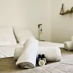 Apartment Casamea - T2, Balcon, Clim, Wifi, Centre