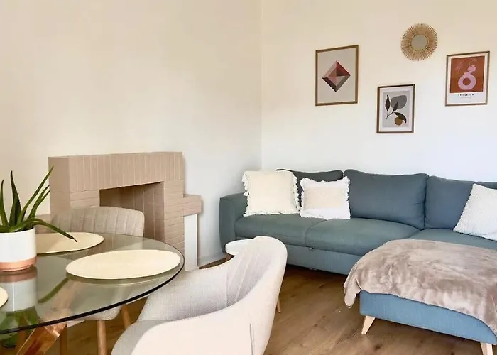 T2 Avec Balcon Au Coeur De - Clim & Wifi דירה